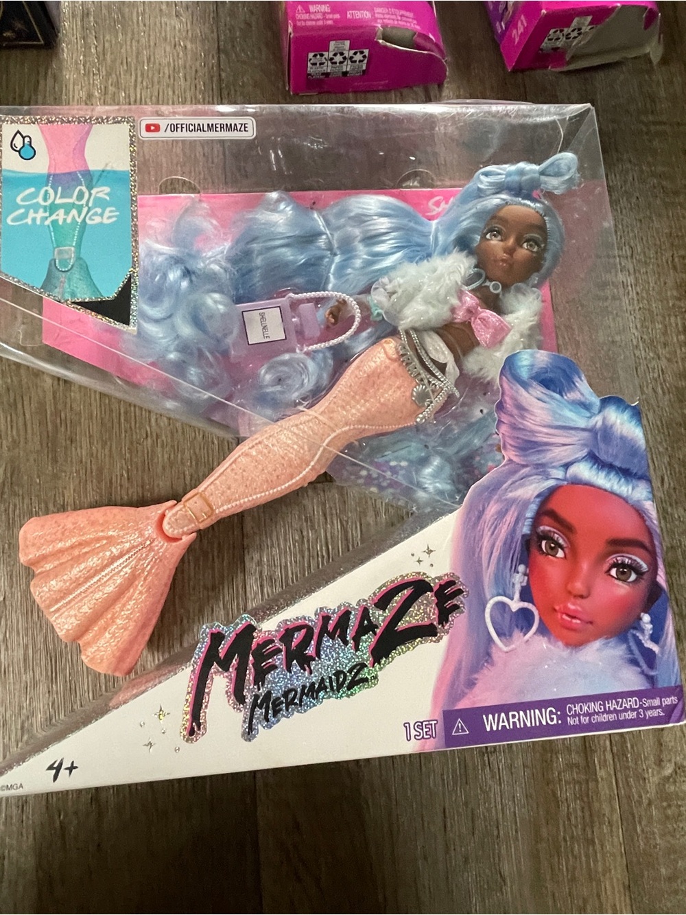 Mermaze Mermaidz Color Change Mermaid Doll - Pastel Blue Hair & Peach Tail